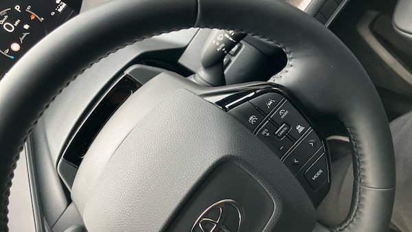 Used Toyota Prius 2024 for sale - 76207656: Photo 35