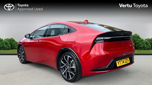 Used Toyota Prius 2024 for sale - 76207656: Photo 4
