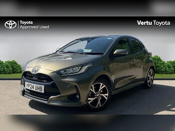 Used Toyota Yaris 2024 for sale - 79019014: Photo