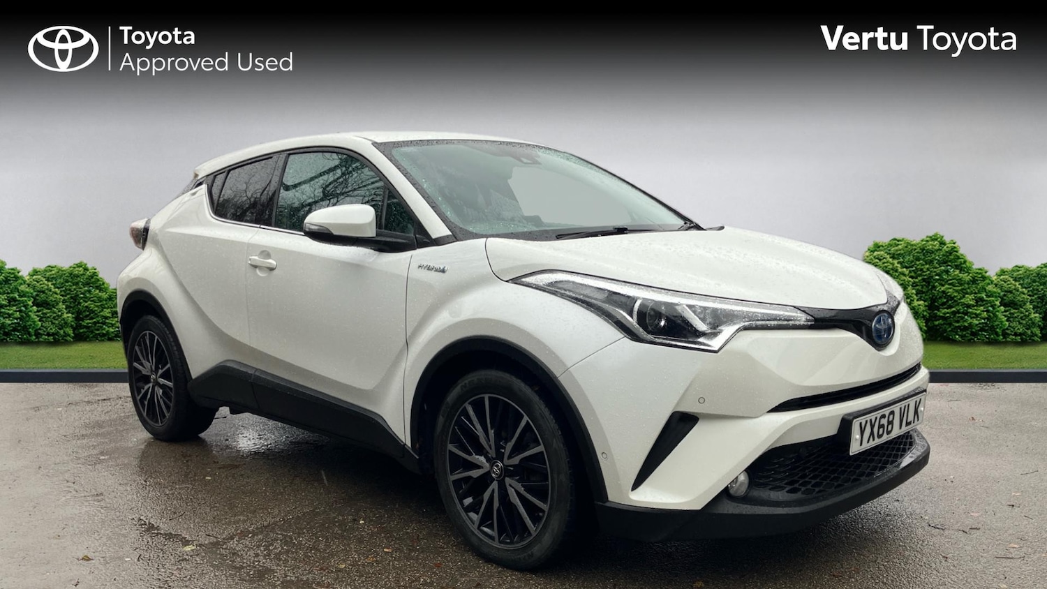 Used Toyota C-HR 2018 for sale - 76637613: Photo 1