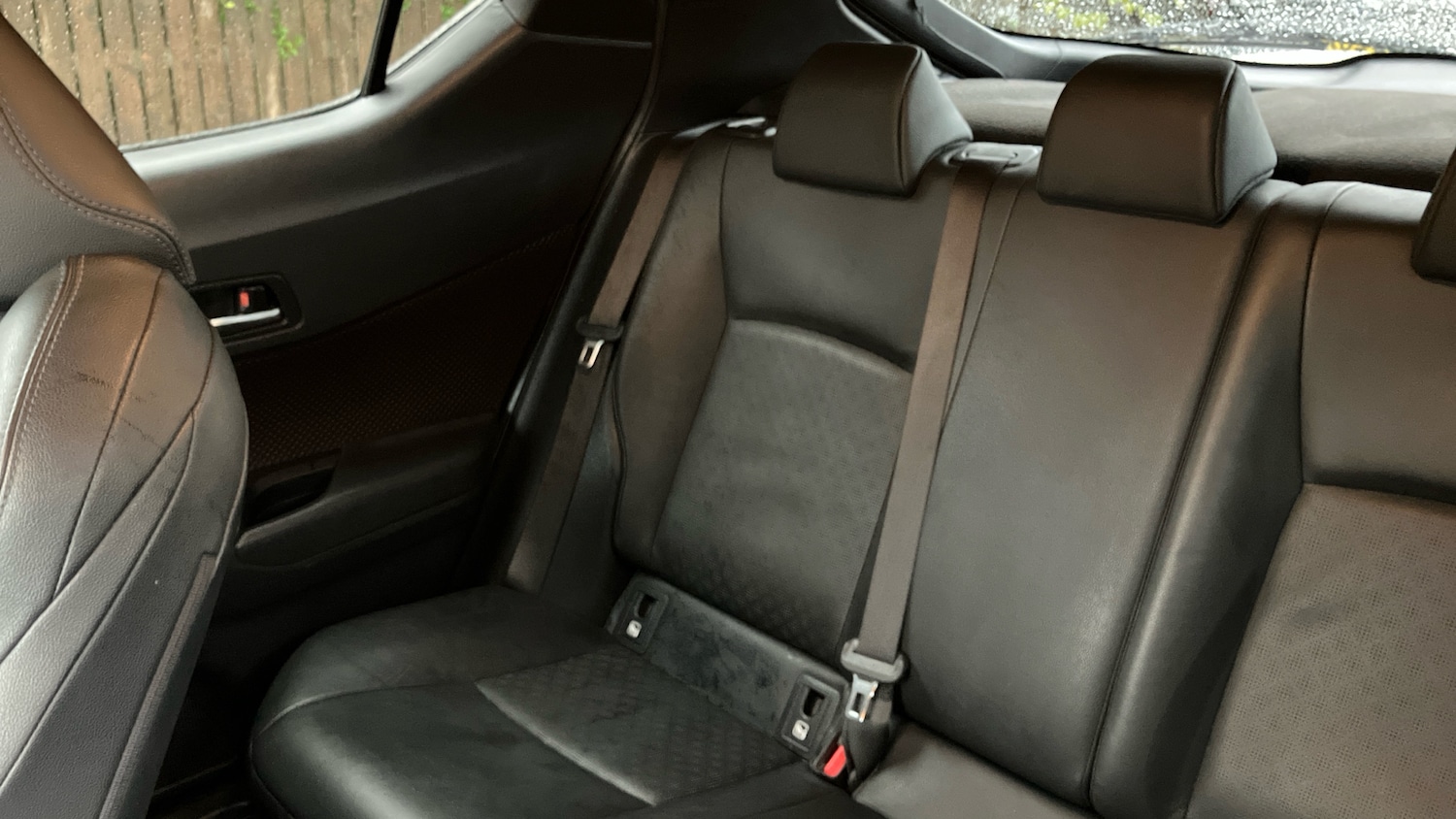 Used Toyota C-HR 2018 for sale - 76637613: Photo 20