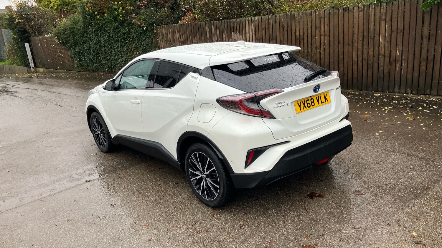 Used Toyota C-HR 2018 for sale - 76637613: Photo 30