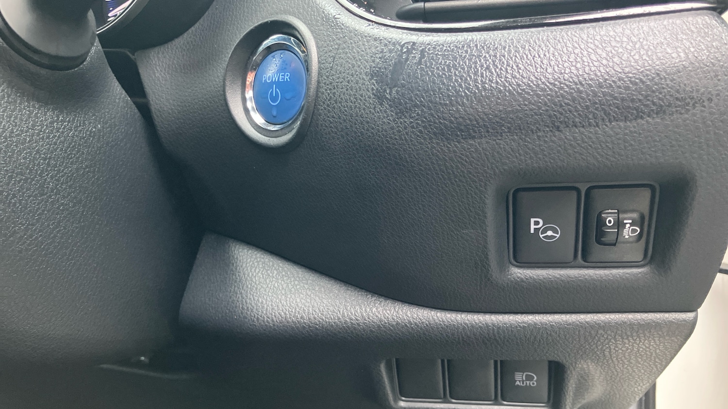 Used Toyota C-HR 2018 for sale - 76637613: Photo 31