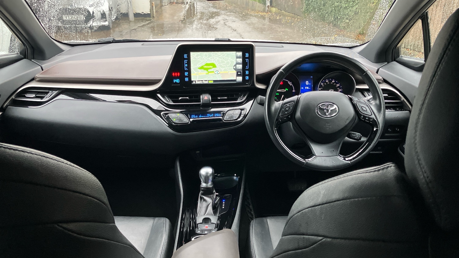 Used Toyota C-HR 2018 for sale - 76637613: Photo 5