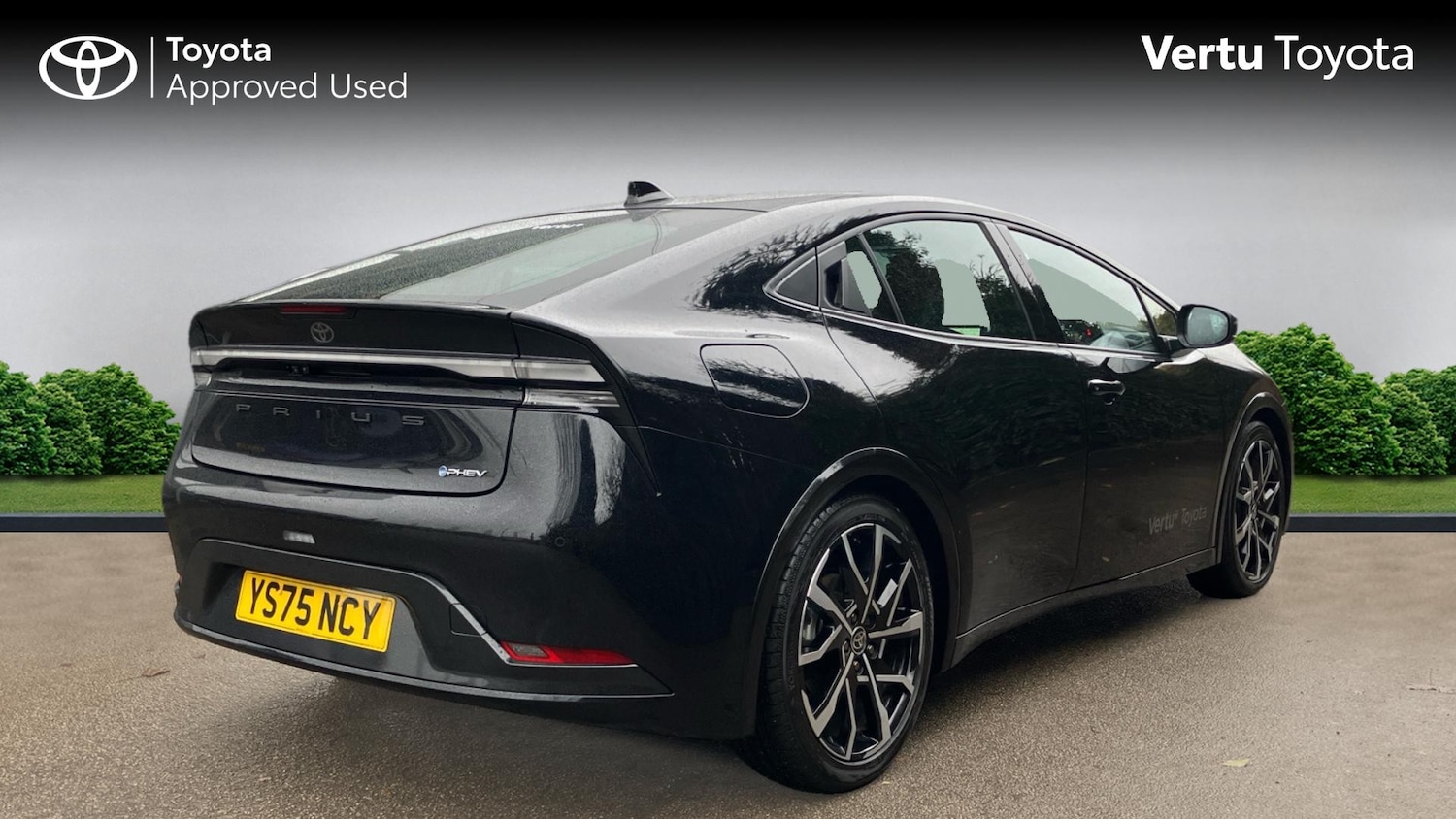 Used Toyota Prius 2025 for sale - 77883753: Photo 2