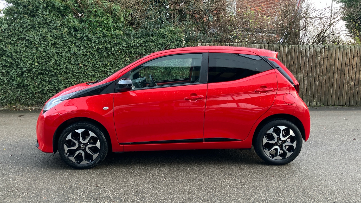 Used Toyota AYGO 2020 for sale - 76971109: Photo 17