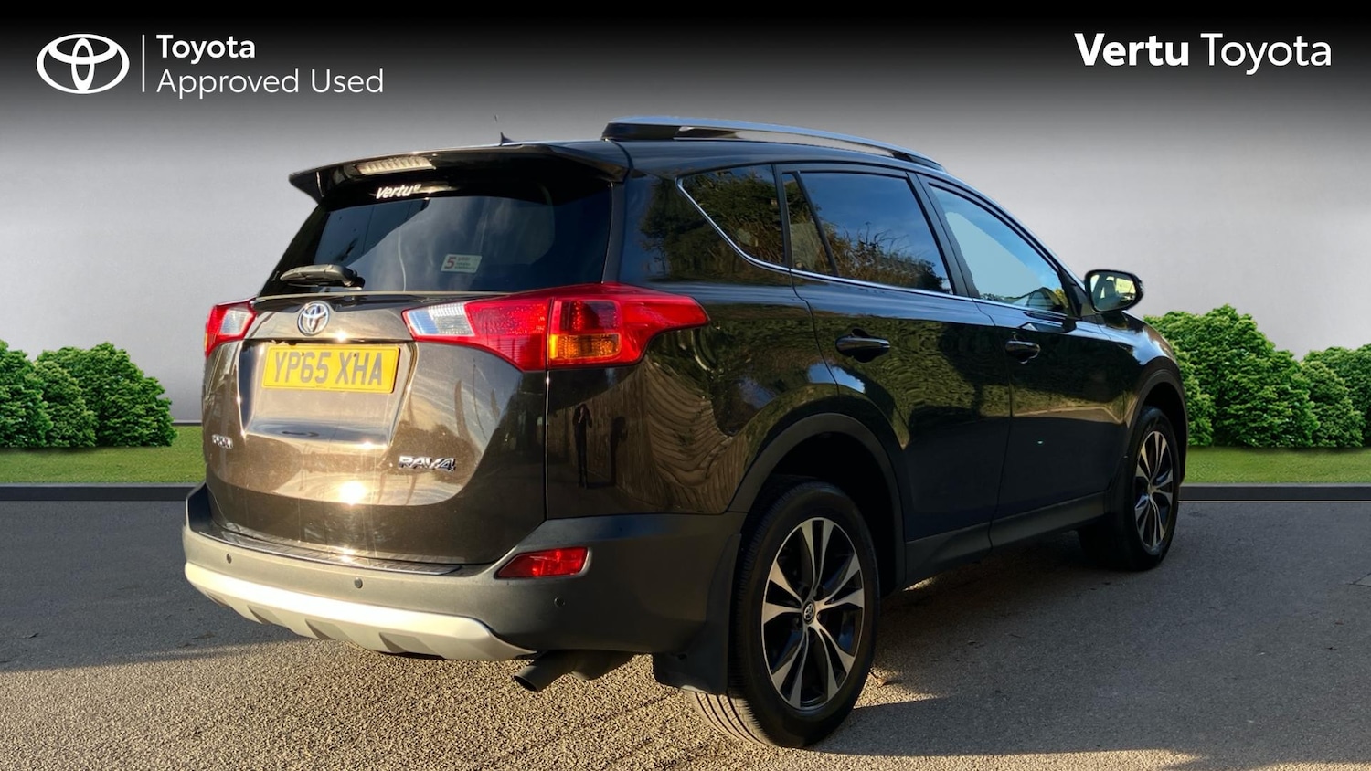 Used Toyota RAV4 2015 for sale - 76694767: Photo 2