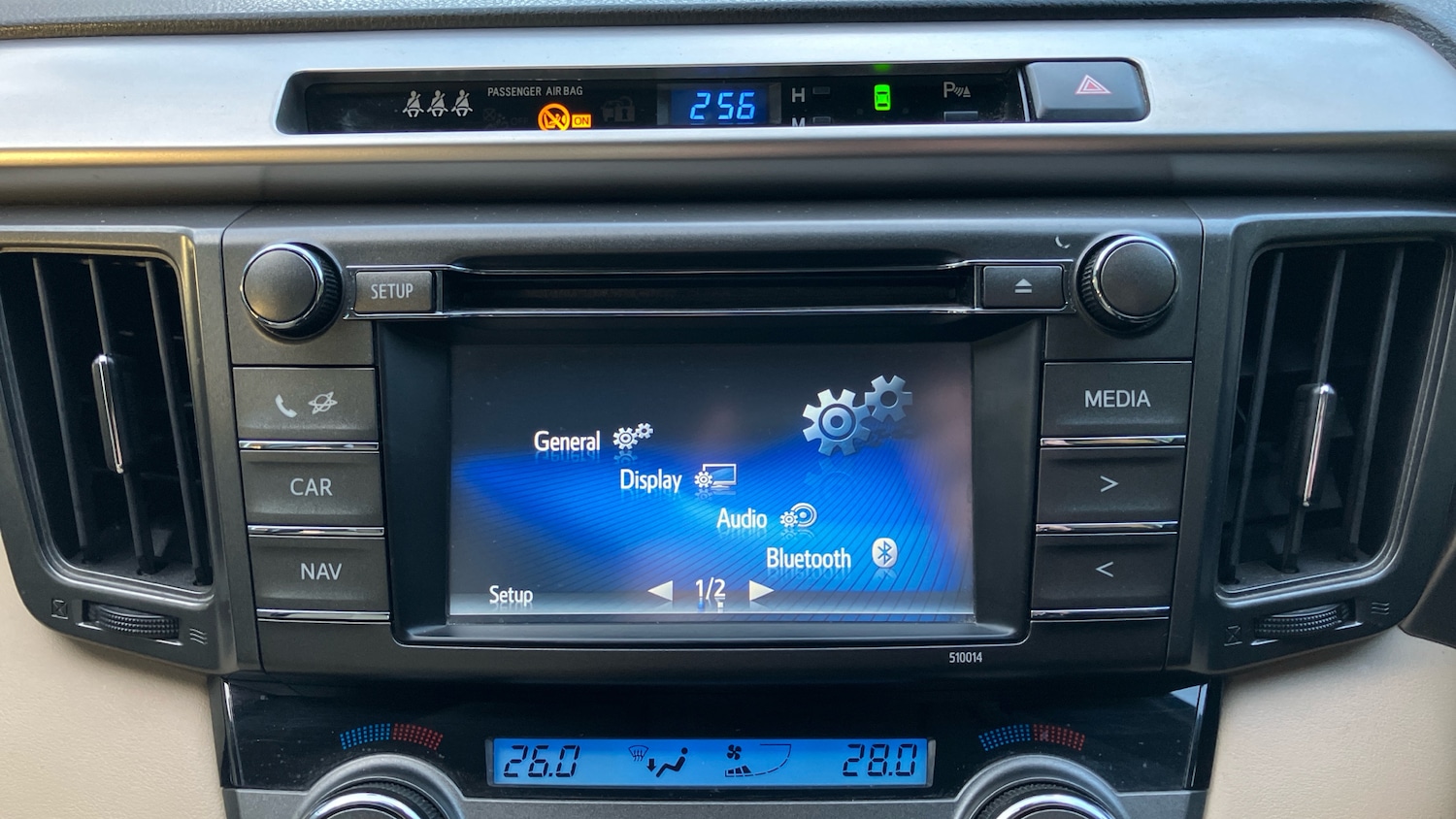 Used Toyota RAV4 2015 for sale - 76694767: Photo 24