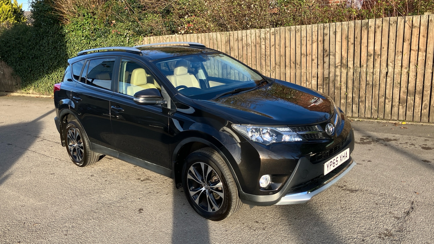 Used Toyota RAV4 2015 for sale - 76694767: Photo 28