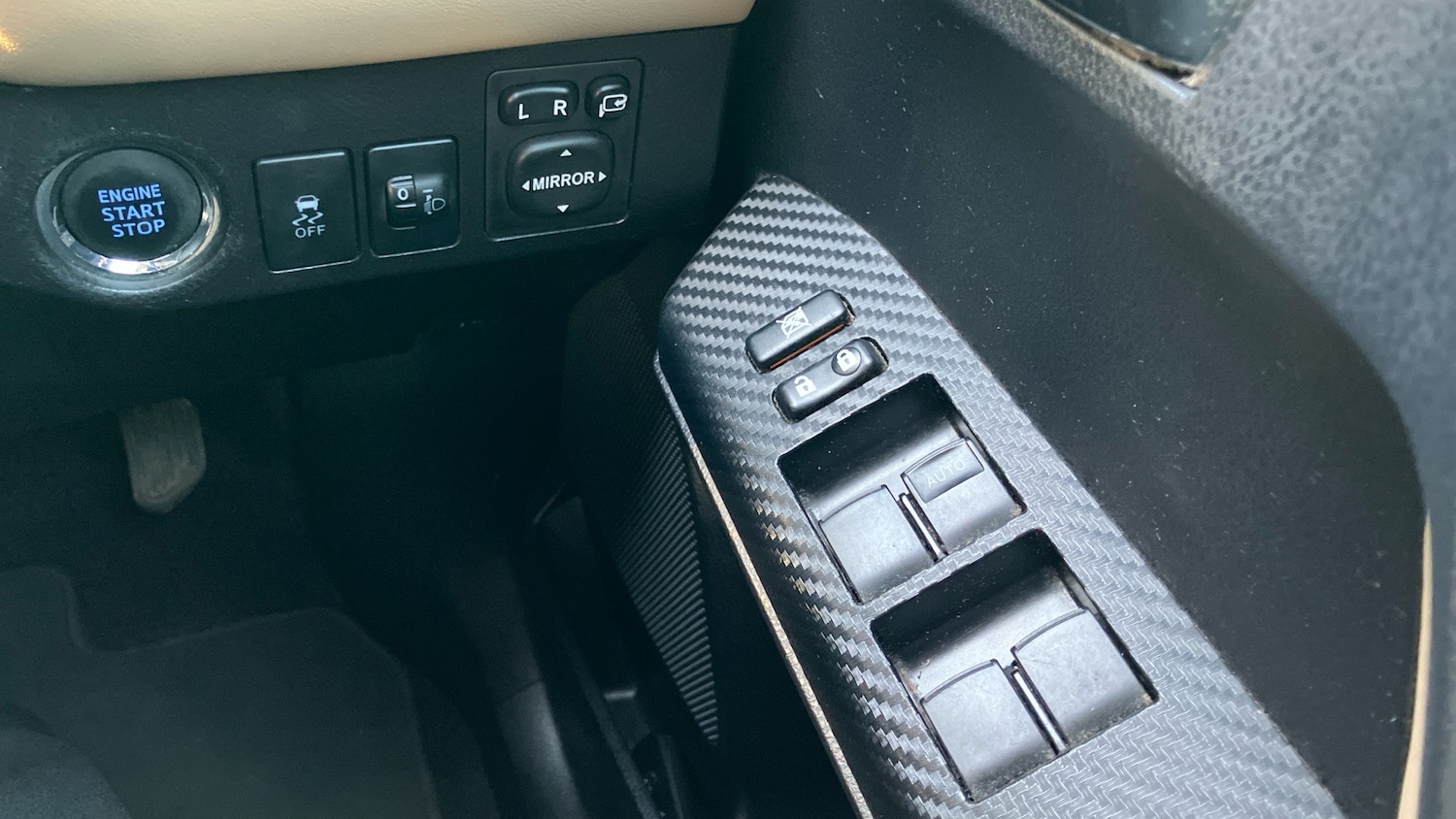 Used Toyota RAV4 2015 for sale - 76694767: Photo 31