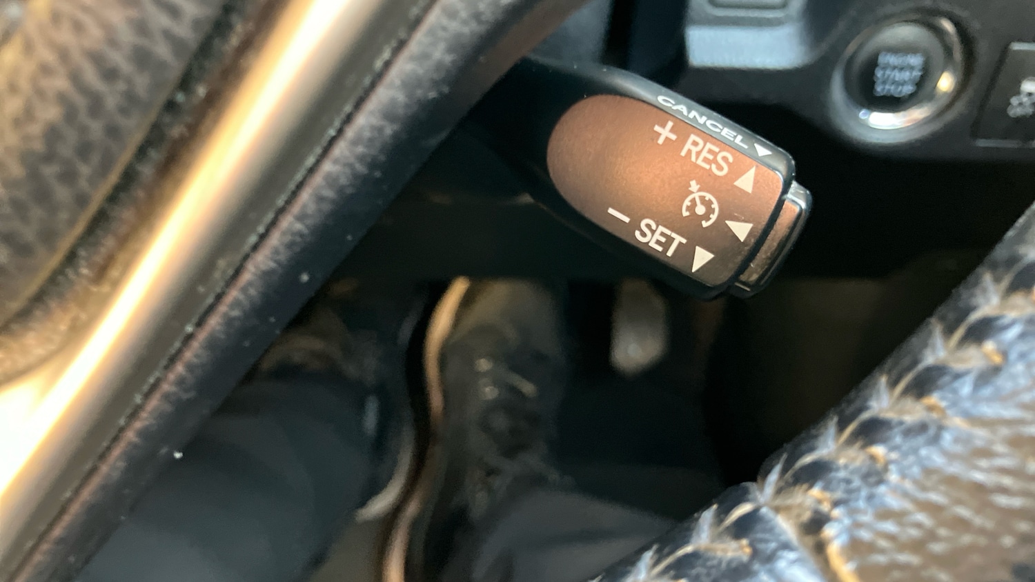 Used Toyota RAV4 2015 for sale - 76694767: Photo 38