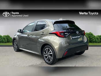 Used Toyota Yaris 2023 for sale - 78941336: Photo