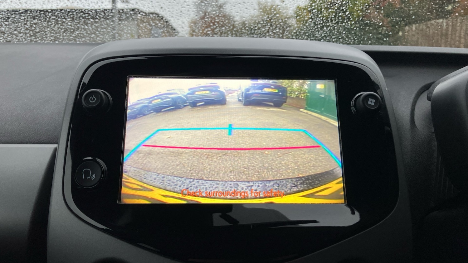 Used Toyota AYGO 2019 for sale - 76519652: Photo 27