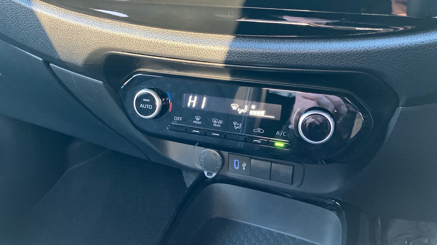 Used Toyota Aygo X 2025 for sale - 76984609: Photo 35