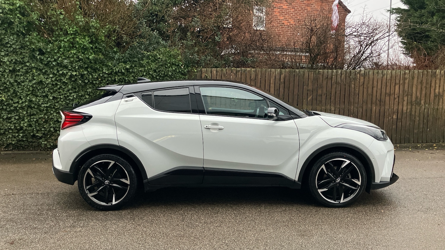 Used Toyota C-HR 2023 for sale - 77336499: Photo 16