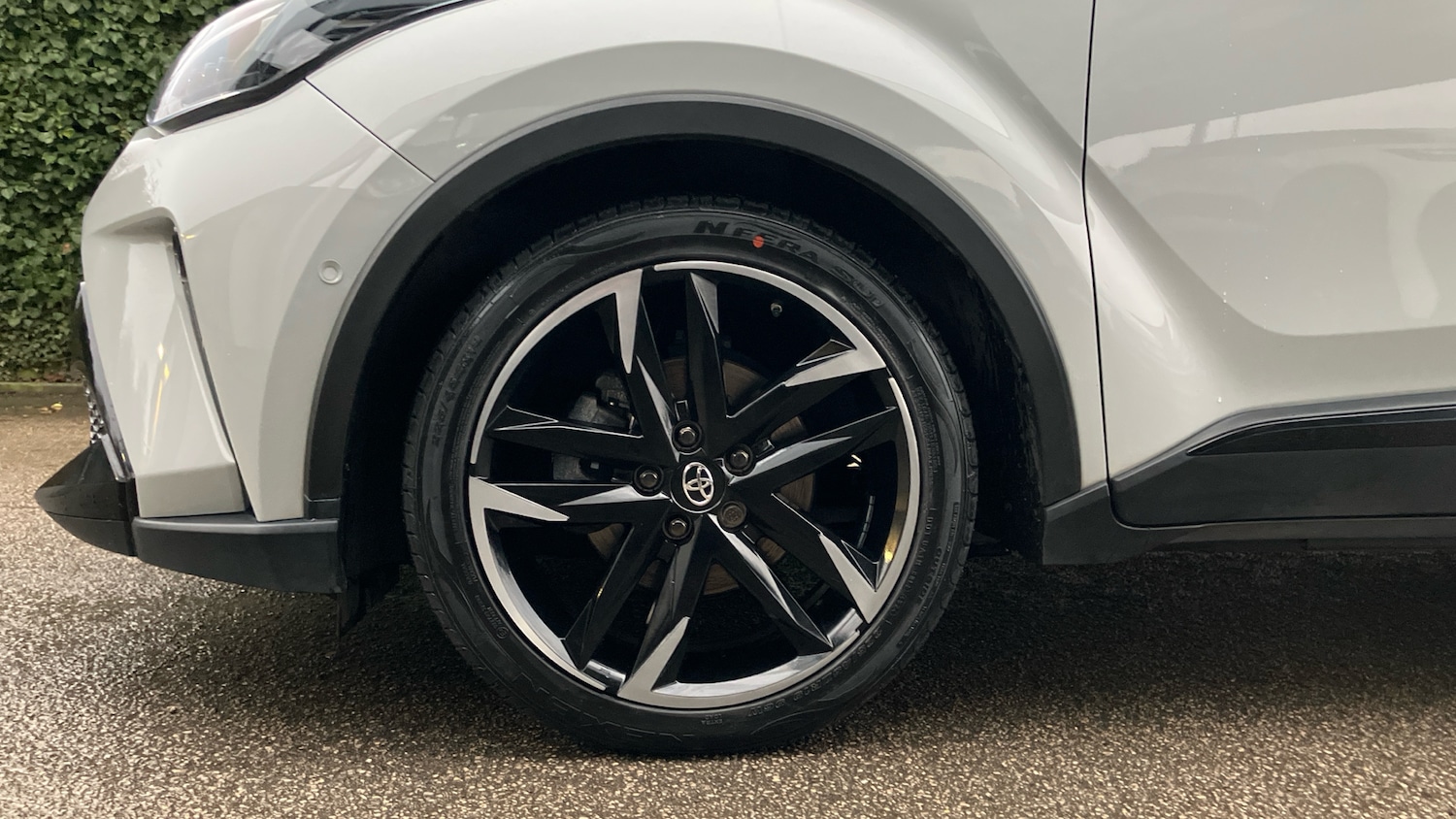 Used Toyota C-HR 2023 for sale - 77336499: Photo 18