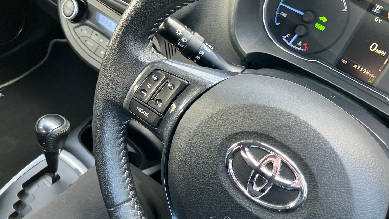 Used Toyota Yaris 2020 for sale - 77893179: Photo 33
