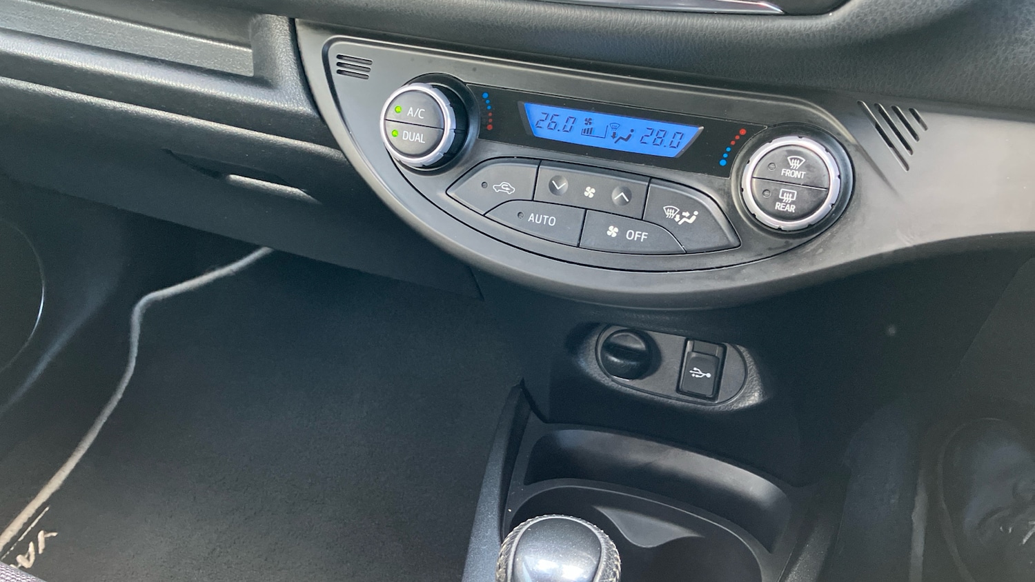 Used Toyota Yaris 2020 for sale - 77893179: Photo 35