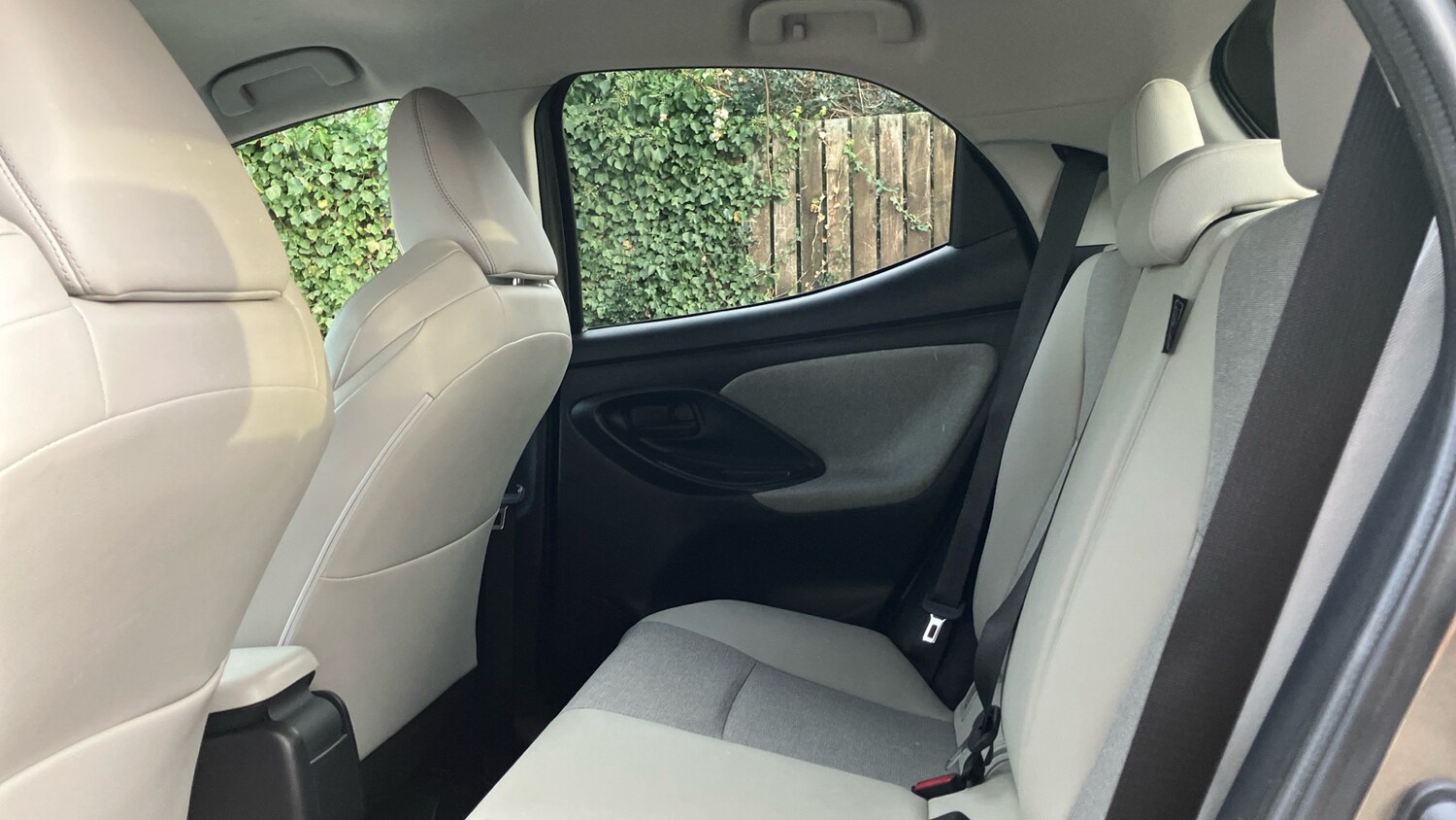 Used Toyota Yaris 2022 for sale - 77568313: Photo 13