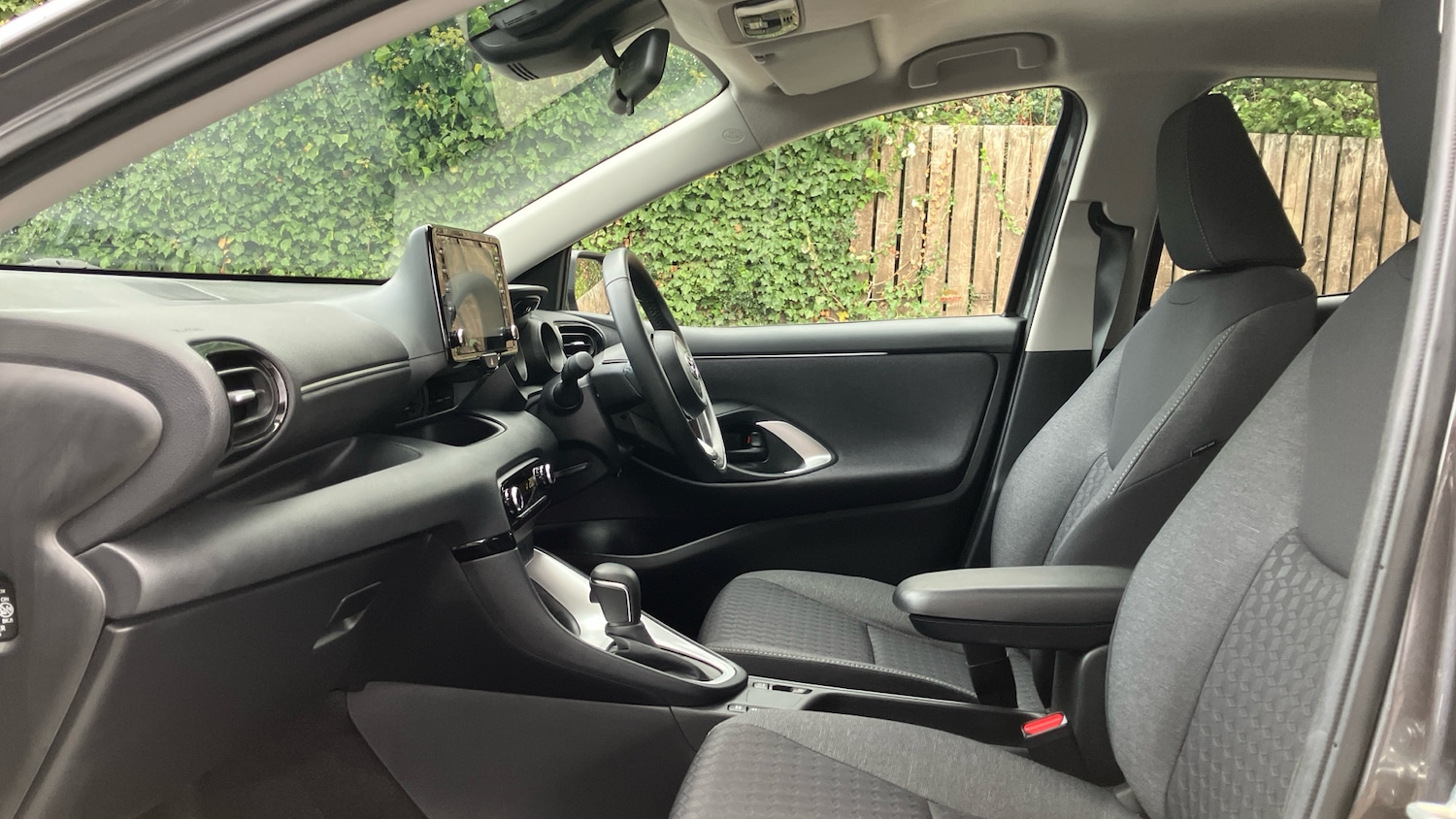 Used Toyota Yaris 2023 for sale - 75910854: Photo 10