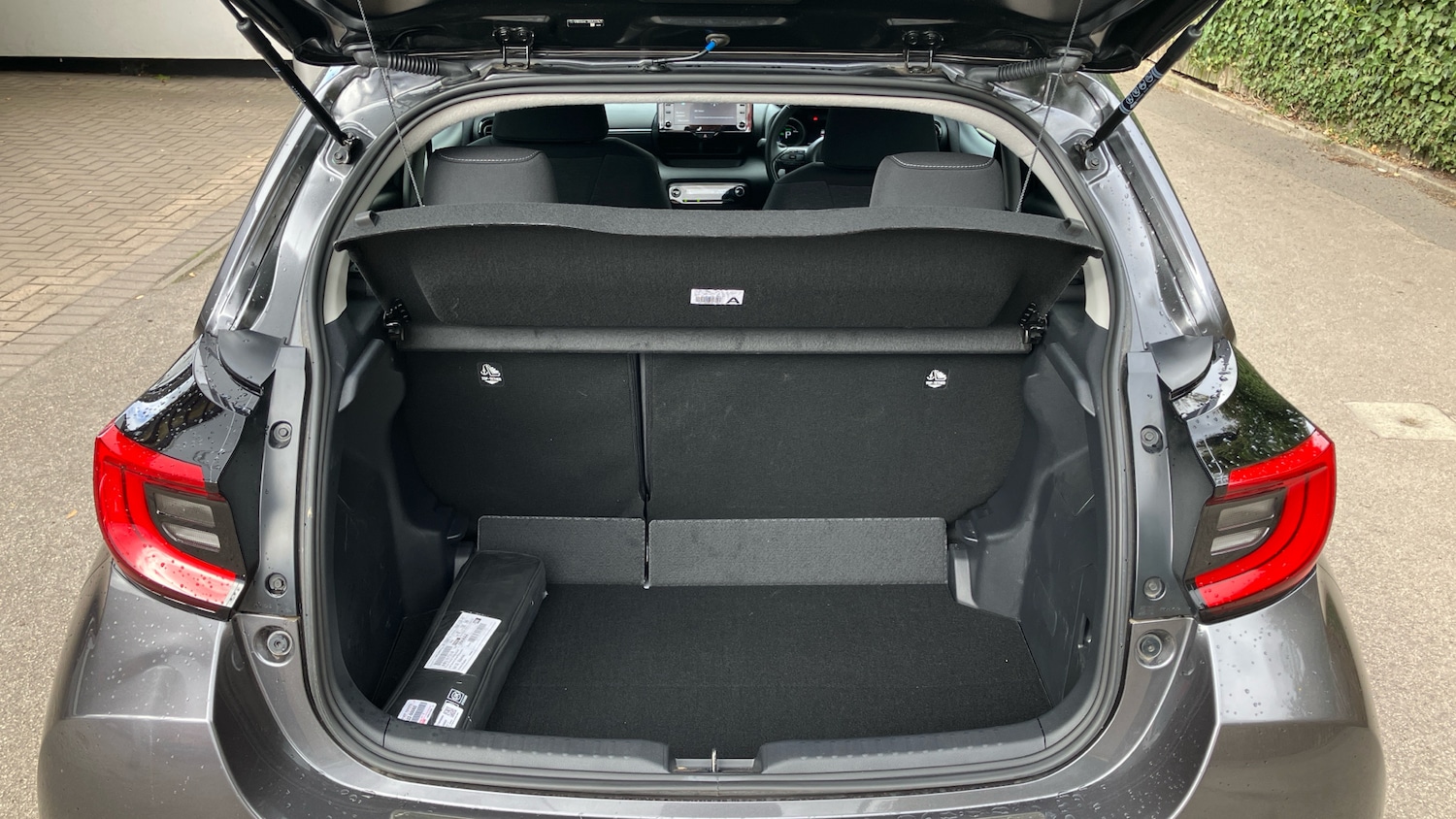 Used Toyota Yaris 2023 for sale - 75910854: Photo 14