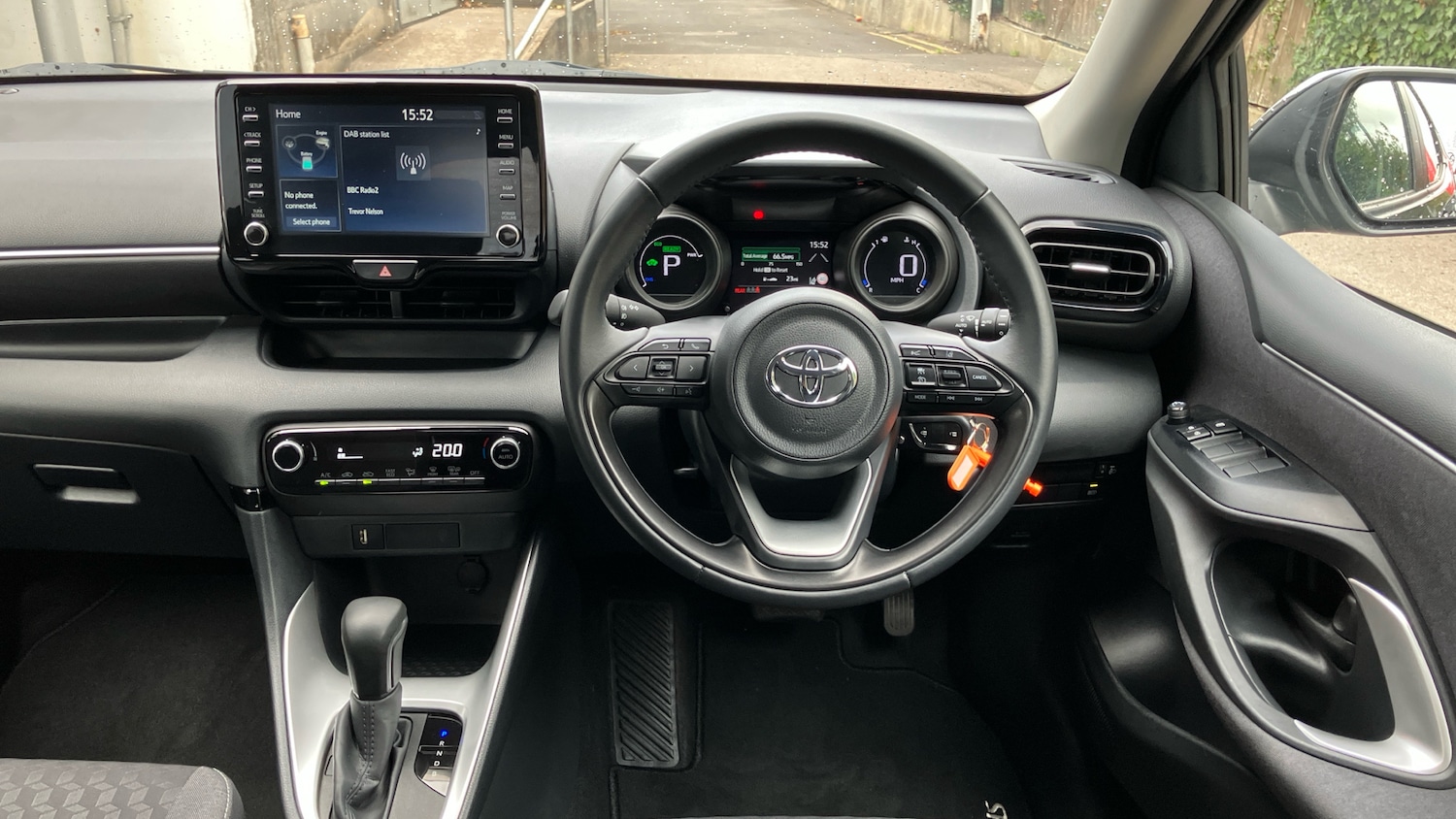 Used Toyota Yaris 2023 for sale - 75910854: Photo 6