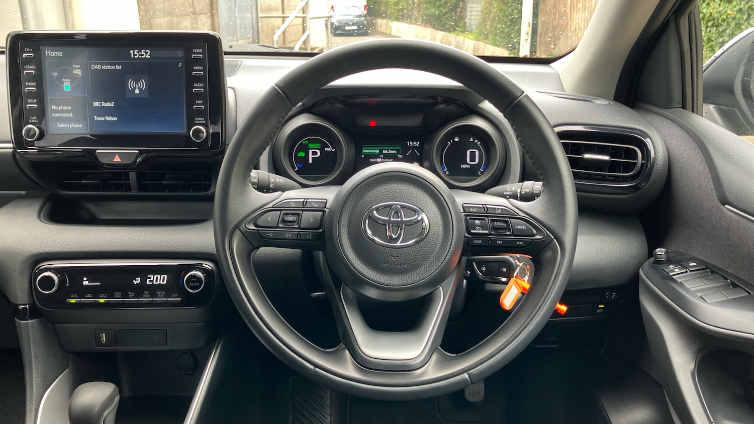 Used Toyota Yaris 2023 for sale - 75910854: Photo 8