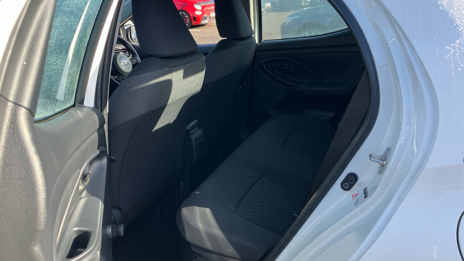 Used Toyota Yaris 2023 for sale - 77694064: Photo 13