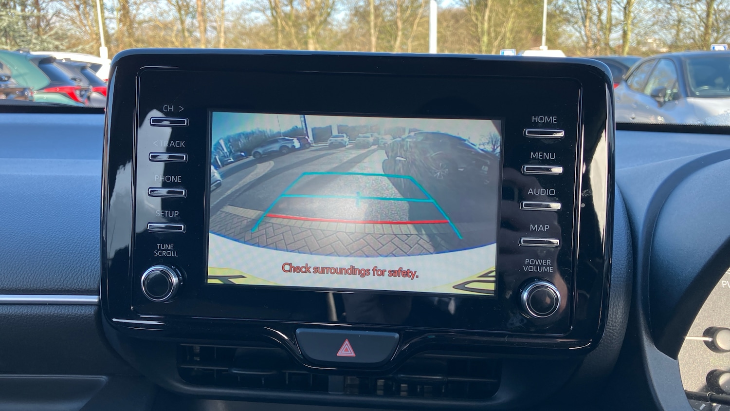 Used Toyota Yaris 2023 for sale - 77694064: Photo 27