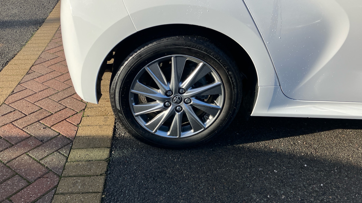 Used Toyota Yaris 2023 for sale - 77694064: Photo 34