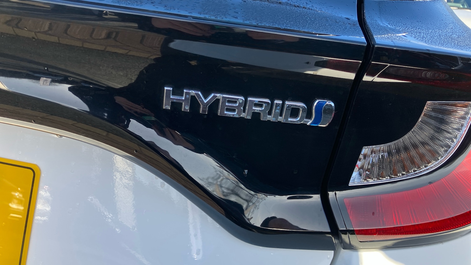 Used Toyota Yaris 2023 for sale - 77694064: Photo 37