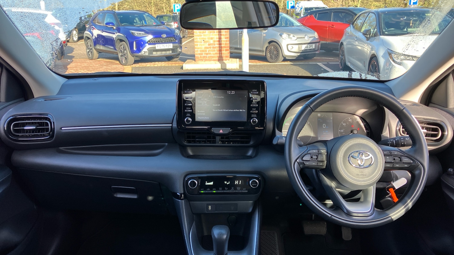 Used Toyota Yaris 2023 for sale - 77694064: Photo 5