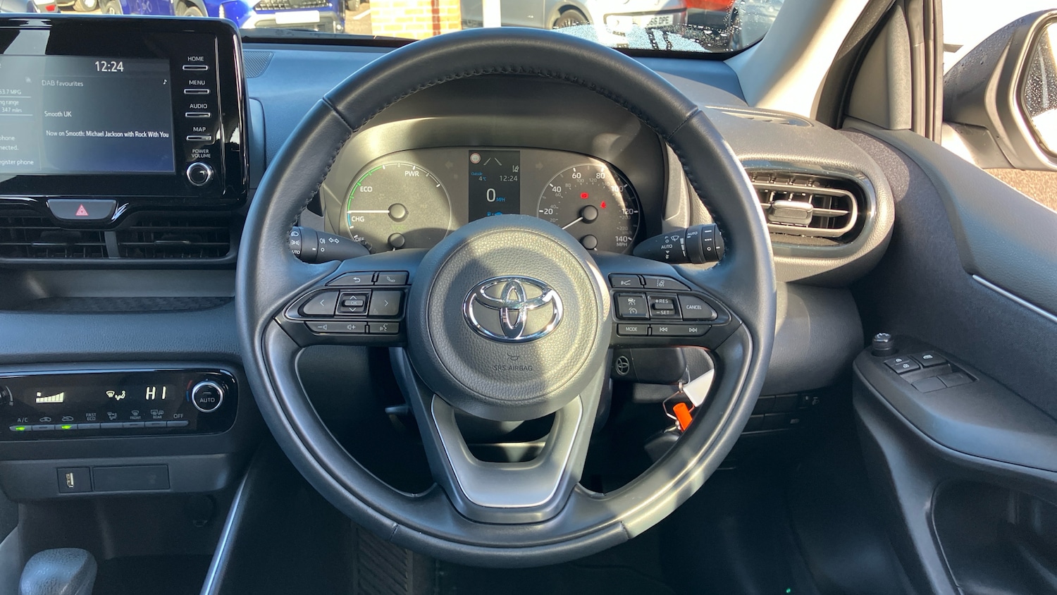 Used Toyota Yaris 2023 for sale - 77694064: Photo 6