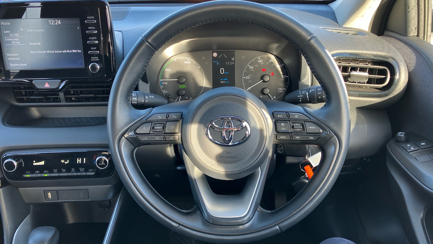 Used Toyota Yaris 2023 for sale - 77694064: Photo 8