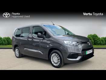 2024 (74) - 100kW Shuttle Long 50kWh 5dr Auto Electric Estate