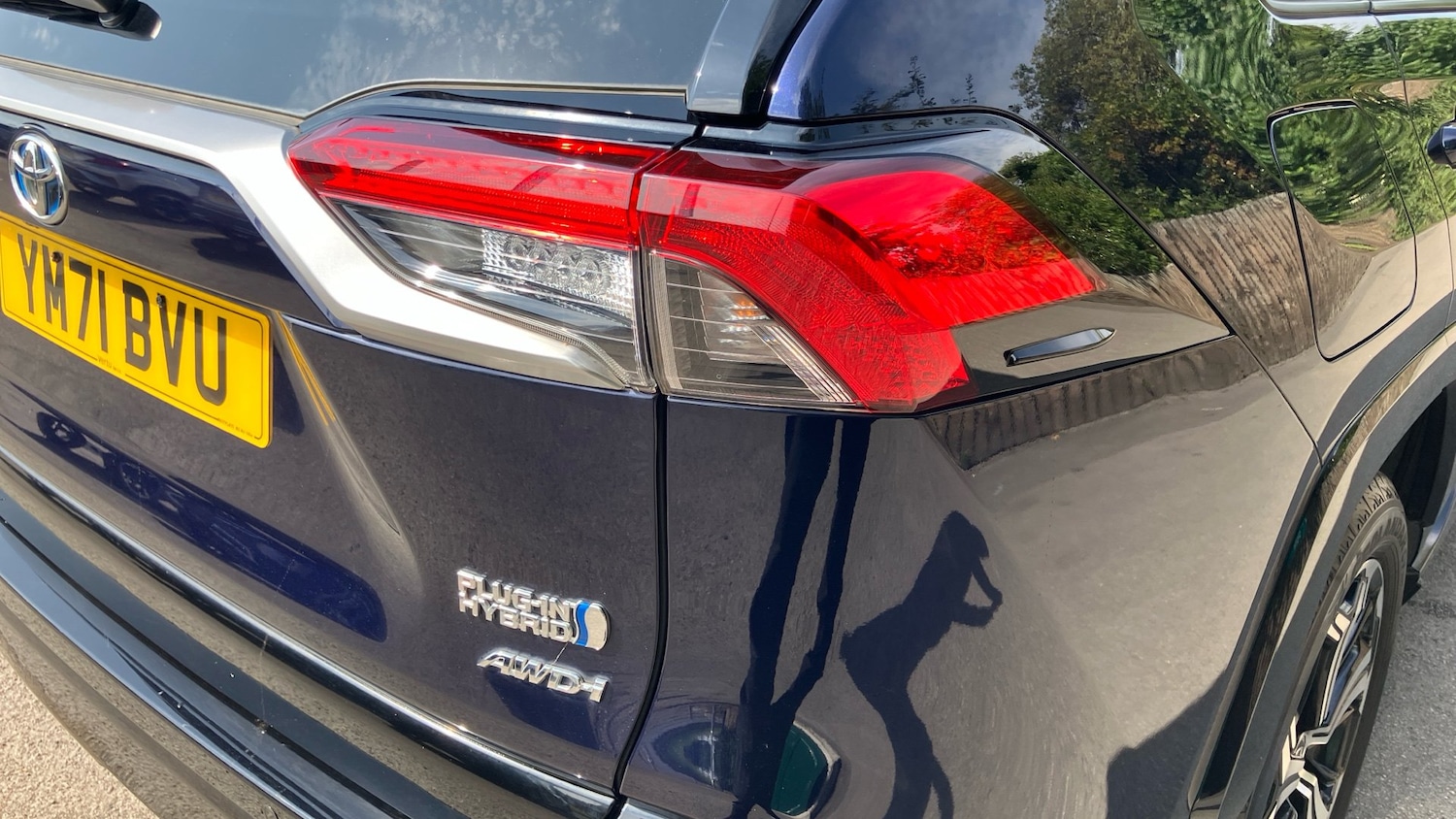Vehicle 21