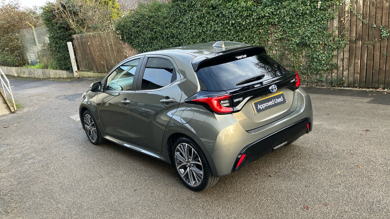 Used Toyota Yaris 2022 for sale - 76863723: Photo 30