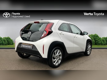 Used Toyota Aygo X 2024 for sale - 76963202: Photo