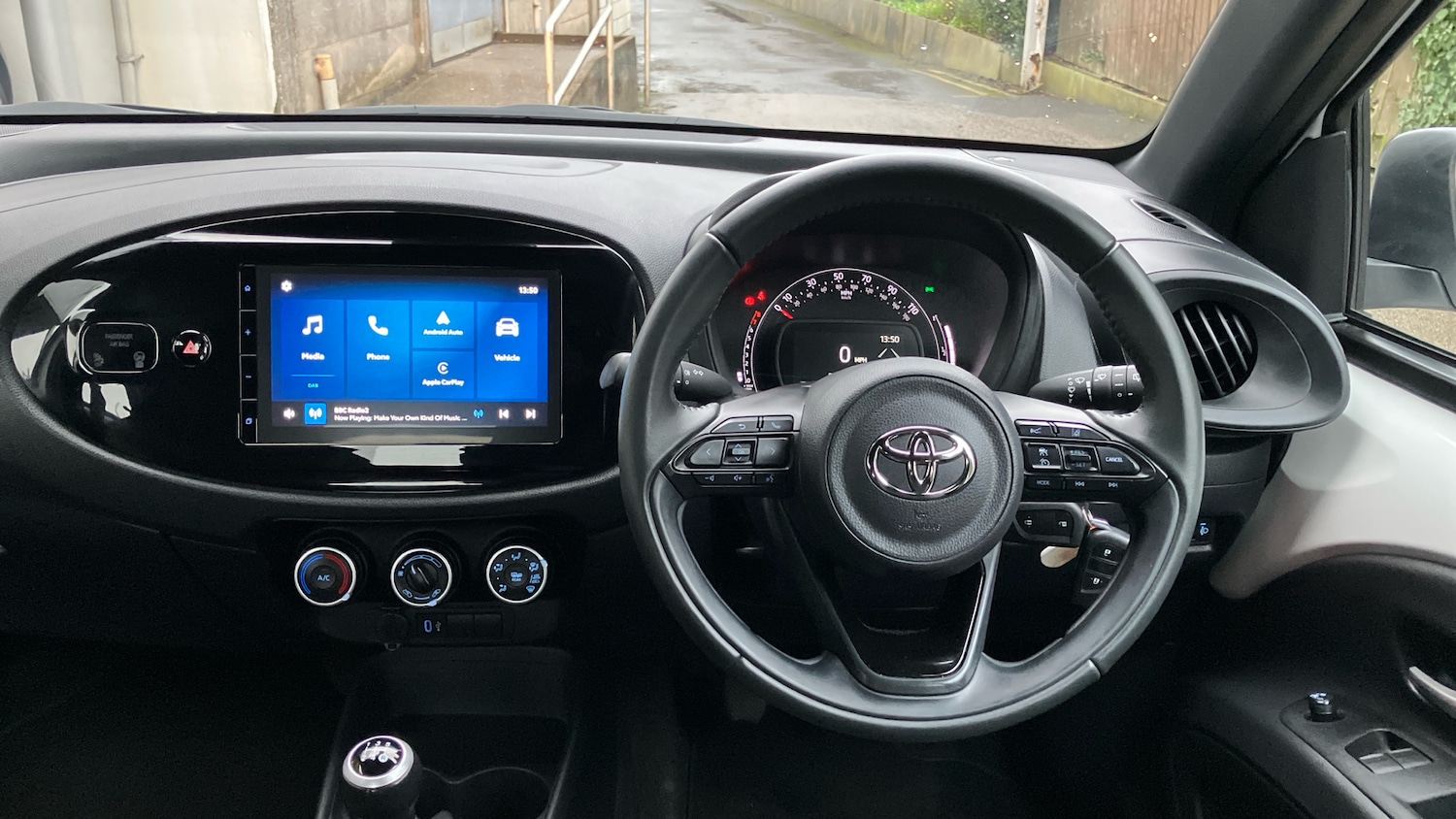 Used Toyota Aygo X 2024 for sale - 76963202: Photo 6