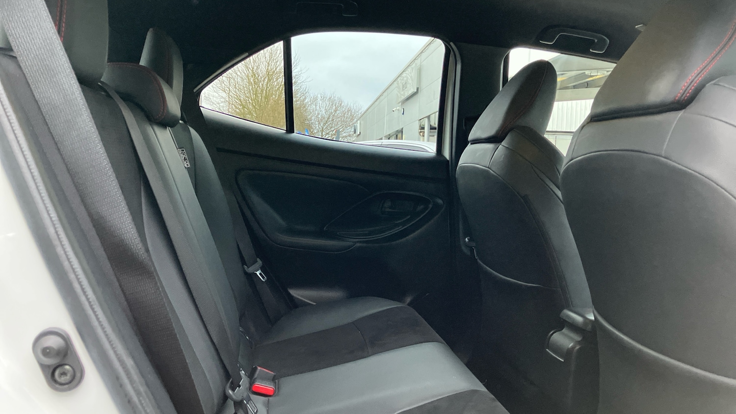 Used Toyota Yaris Cross 2024 for sale - 77676164: Photo 12