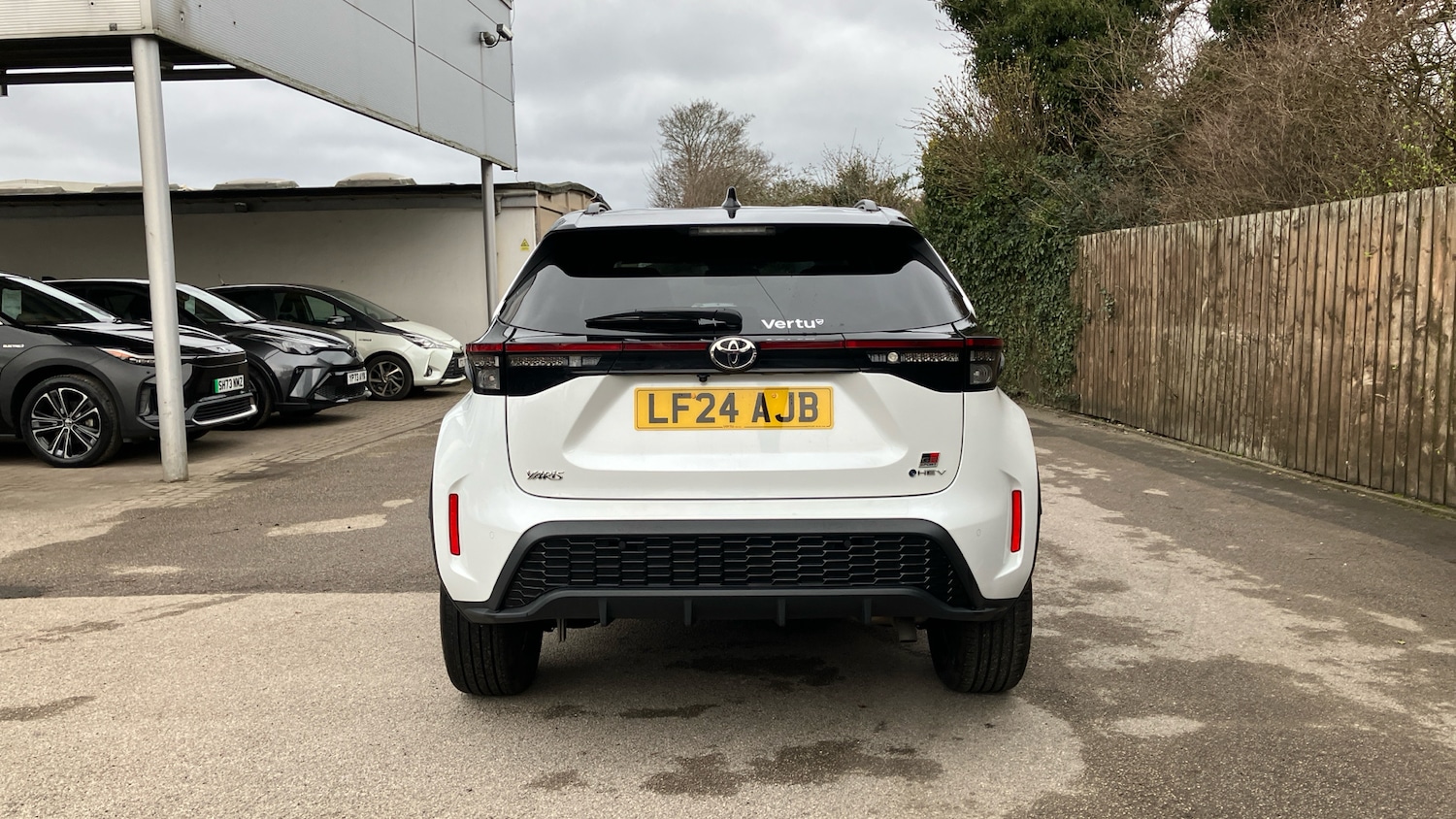 Used Toyota Yaris Cross 2024 for sale - 77676164: Photo 19