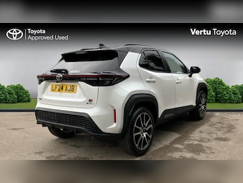 Used Toyota Yaris Cross 2024 for sale - 77676164: Photo