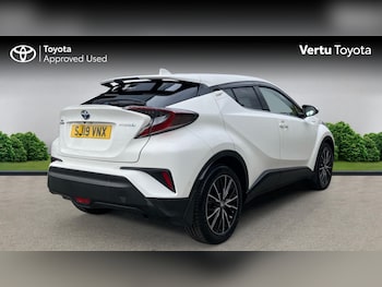 Used Toyota C-HR 2019 for sale - 75960175: Photo