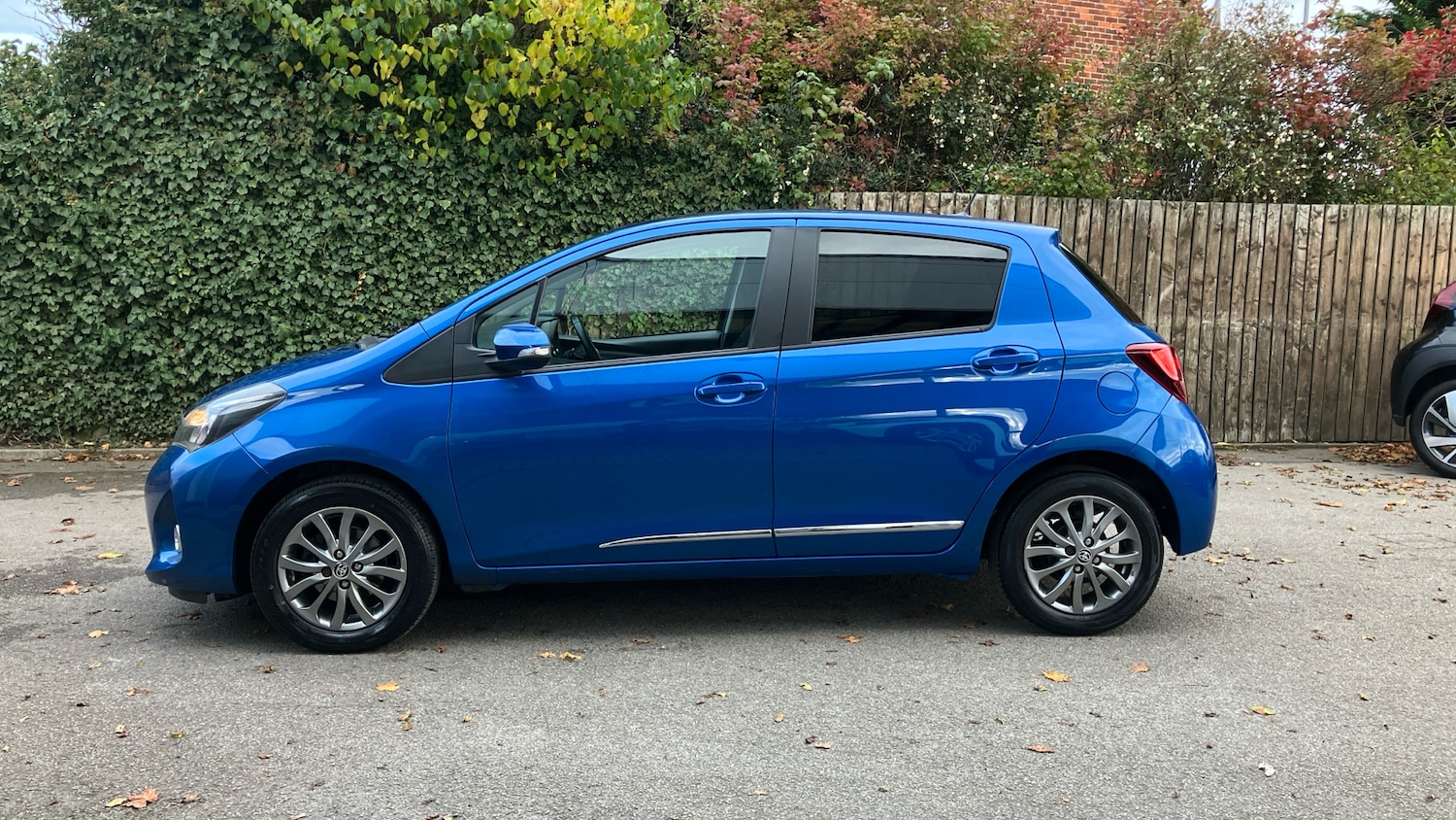Used Toyota Yaris 2017 for sale - 76329877: Photo 17