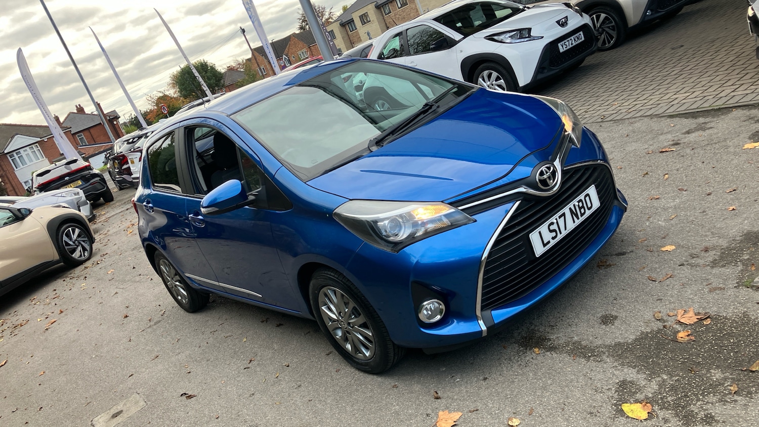 Used Toyota Yaris 2017 for sale - 76329877: Photo 27
