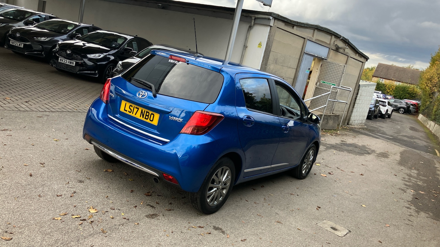 Used Toyota Yaris 2017 for sale - 76329877: Photo 30