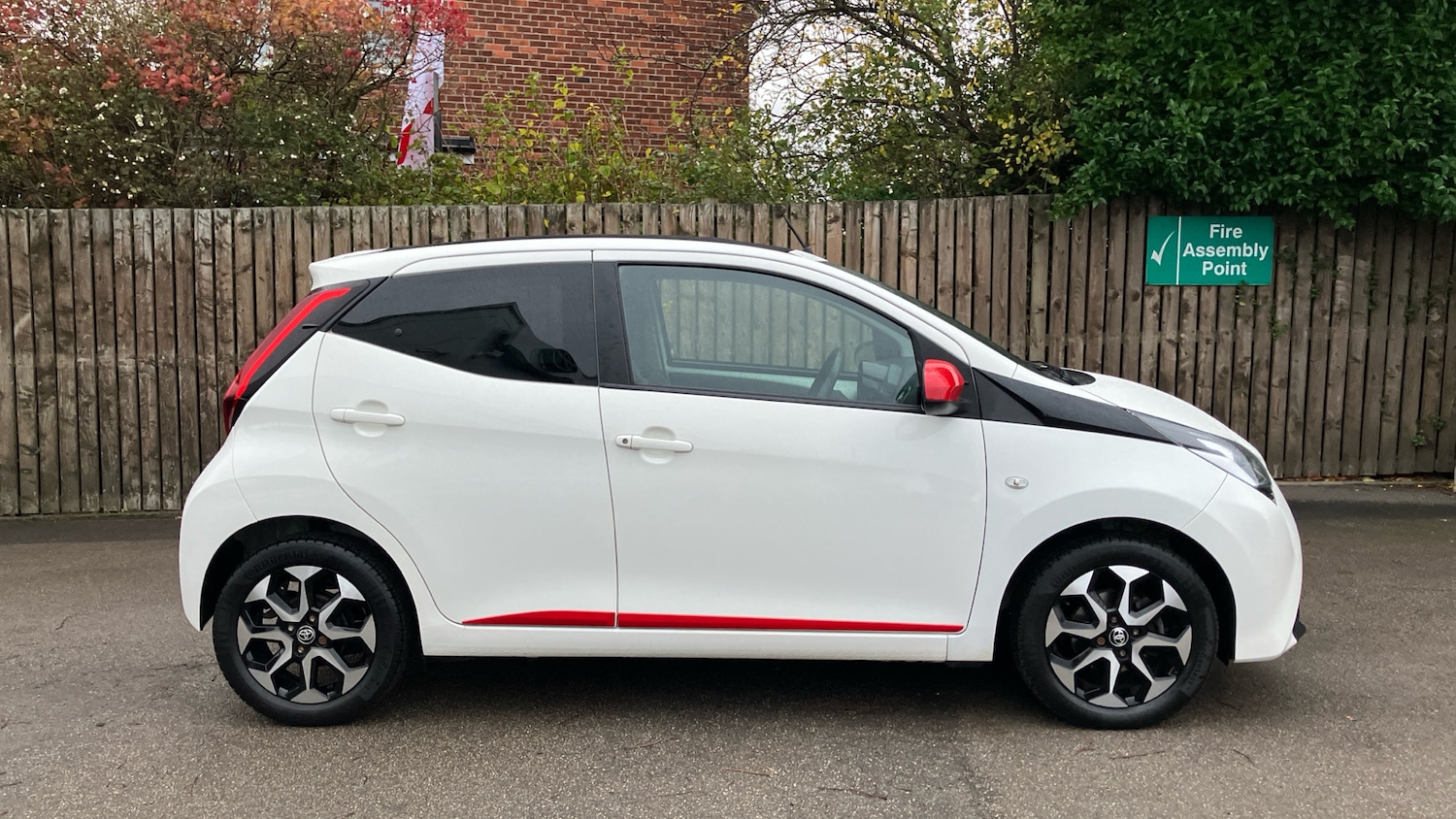Used Toyota AYGO 2019 for sale - 76694772: Photo 16