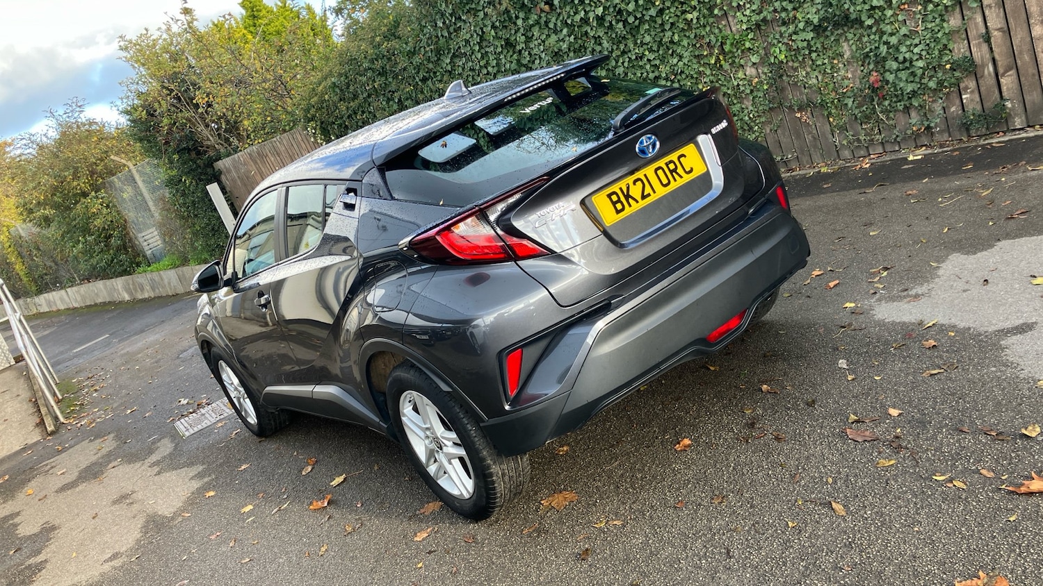 Used Toyota C-HR 2021 for sale - 76557275: Photo 30