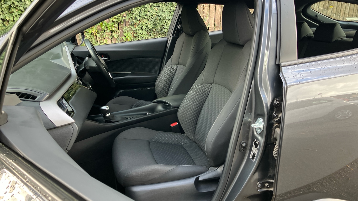 Used Toyota C-HR 2021 for sale - 76557275: Photo 43