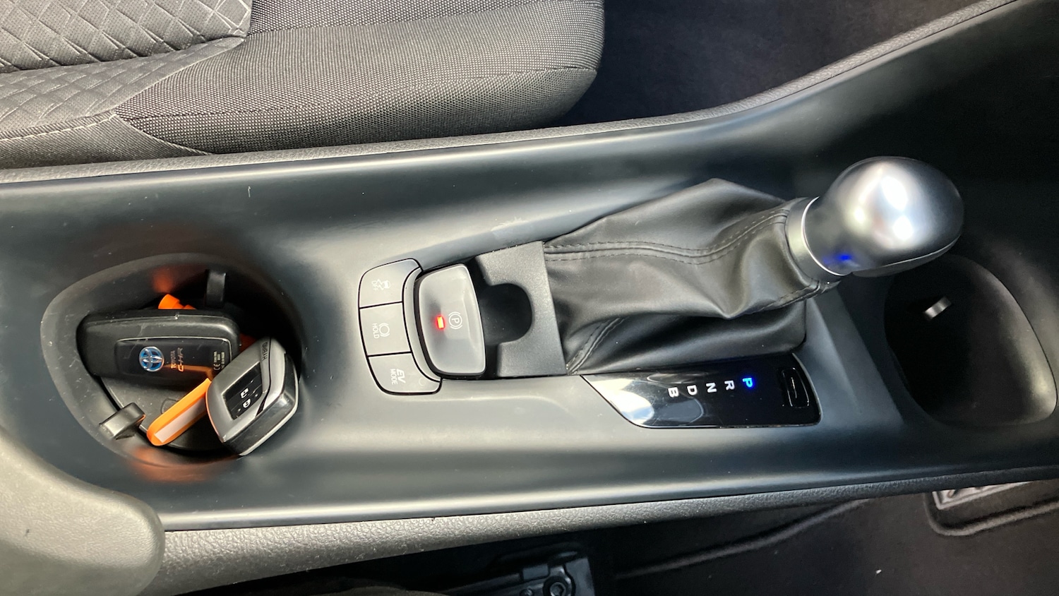 Used Toyota C-HR 2021 for sale - 76557275: Photo 49